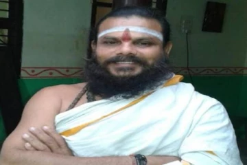 பல தமிழ் திரைப்படங்களில் நடித்துள்ள மங்களநாத குருக்கள் குடும்பத்துடன் இறந்துவிட்டதாக கூறி பண வசூல்! உண்மை என்ன? பகீர் தகவல்