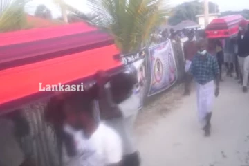 யாழில் பல நூற்றுக்கணக்கான மக்களின் கண்ணீருடன் விடைபெற்ற மீனவர்கள்