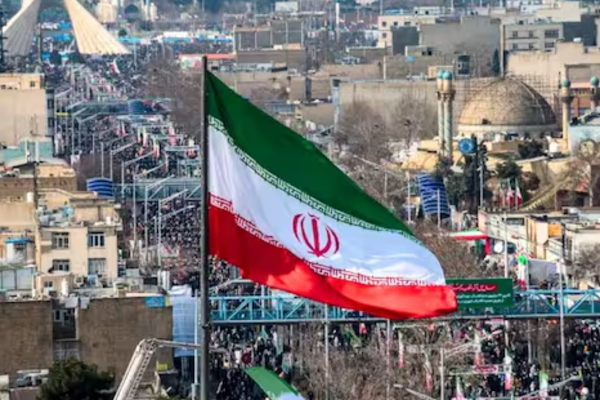 ஈரானில் நீதித்துறை கட்டடத்தின் மீது பயங்கரவாத தாக்குதல் | Terror Attack Targets Iran S Judiciary Building