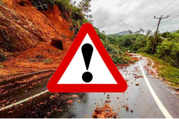 மண்சரிவு அபாயத்தால் காலவரையின்றி மூடப்படும் பிரபல பெண்கள் பாடசாலை! | Kandy School To Be Closed Due To Landslide Risk