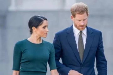 மேகன் மெர்க்கல் வரலாற்றில் இடம்பெறுவார்: பிரித்தானிய ராணியார் மறைவை கணித்தவரின் புதிய ஆருடம்