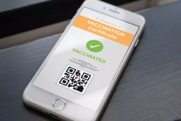டிஜிட்டல் சுகாதார பயண பாஸ் வழங்கும் முதல் ஐரோப்பிய நாடு என்ற பெருமையைப் பெற்றுள்ள நாடு