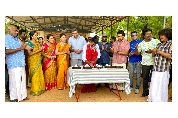 எதற்கும் துணிந்தவன் படத்தில் சூர்யாவுடன் இணைந்து நடிக்கும் குக் வித் கோமாளி புகழ்.. ஷூட்டிங் சாப்ட் புகைப்படம் | Pugazh Join Cast In Etharkum Thuninthavan