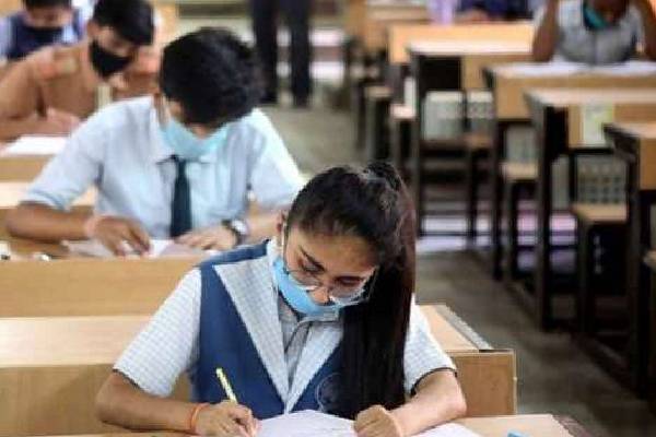 CBSE 12th - தேர்வு முடிவுகள் வெளியானது : சென்னையின் தேர்ச்சி சதவீதம் எவ்வுளவு தெரியுமா? - தமிழ்நாடு