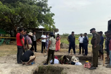 யாழ். செம்மணியில் மீட்கப்பட்ட 14 வயது சிறுமியின் எலும்புக்கூடு