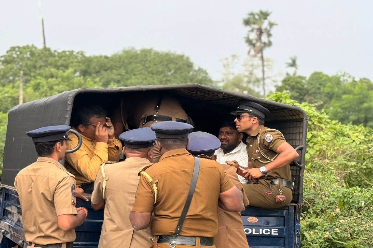 தையிட்டி விகாரை சர்ச்சை: காவல்துறையின் அடாவடி ஆரம்பமானது விசாரணை | Police Crackdown Thaiyiti Temple Investigation