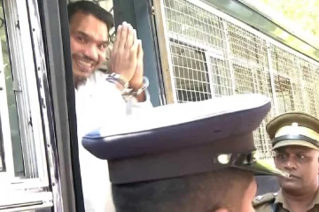 'ක්‍රිෂ්' ගනුදෙනුවේ නඩුවට නාමල් රාජපක්ෂ යළිත් අධිකරණයට