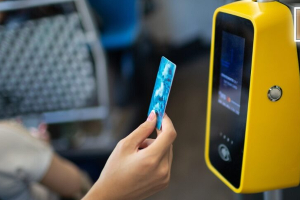 இந்த மாத இறுதிக்குள் இலங்கை போக்குவரத்தில் நவீன மாற்றம் | Srilankan Transport Modernisat Change Fare Payment