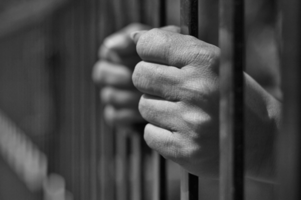 மூன்று அரசியல் கைதிகள் விடுதலை! | Three Political Prisoners Released