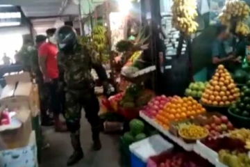 පළතුරු කඩවල තිබී හමූවූ භයානක දේ..