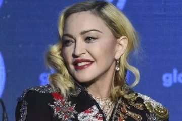 தீவிர சிகிச்சை பிரிவில் உலக புகழ் பெற்ற பாப் பாடகி மடோனா!