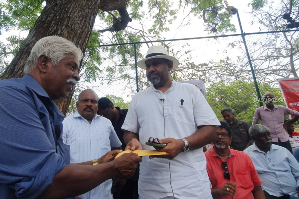 யாழில் பாதுகாப்பு வலய காணிகளை விடுவிக்க வேண்டும் எனக் கோரி போராட்டம் | Protest In Jaffna