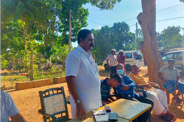 "கிளிநொச்சி - முல்லைத்தீவு எல்லை நிர்ணயம் தொடர்பில் மக்களிடையே குழப்பம்" (Photos) | Kilinochchi Srilanka People Preventionerrorismact "கிளிநொச்சி - முல்லைத்தீவு எல்லை நிர்ணயம் தொடர்பில் மக்களிடையே குழப்பம்" (Photos) | Kilinochchi Srilanka People Preventionerrorismact