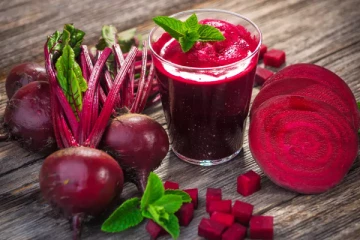 பீட்ரூட் ஜுஸ் யாரெல்லாம் குடிக்கக்கூடாது தெரியுமா?