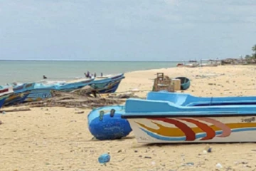 முல்லைத்தீவில் 4 பேர் கடற்படையினரால் கைது!