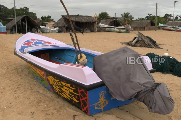 யாழில் கடற்றொழிலுக்கு சென்றவர் திடீரென உயிரிழப்பு | Fisherman Dies Of Sudden Illness While Fishing