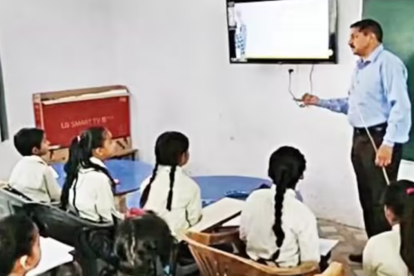 வட மாகாணத்தில் 70க்கும் மேற்பட்ட பாடசாலைகள் மூட வேண்டிய நிலையில்..! | Northen Provincial Schools Chandrasekar Speech