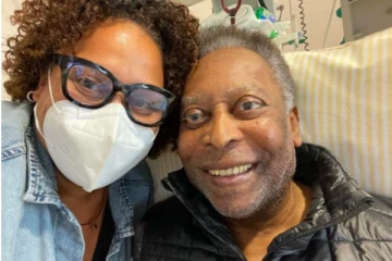 காற்பந்தாட்ட ஜாம்பவான் பெலே தொடர்பில் மகளின் உருக்கமான பதிவு!