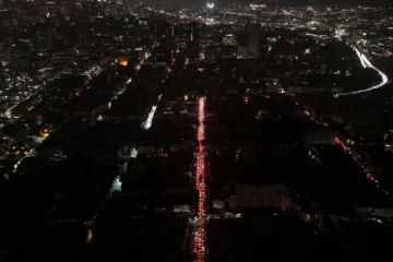 தீ விபத்தினால் இருளில் மூழ்கிய சான் பிரான்சிஸ்கோ