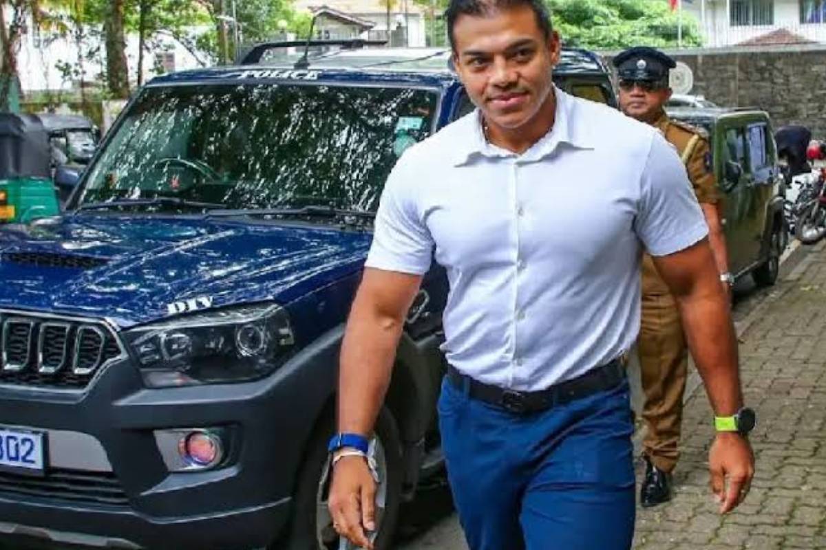 மீண்டும் மோசடி வழக்குகளில் சிக்கியுள்ள மகிந்தவின் புதல்வர்கள் | Vehicle Import Fraud Case Yoshitha Rohitha