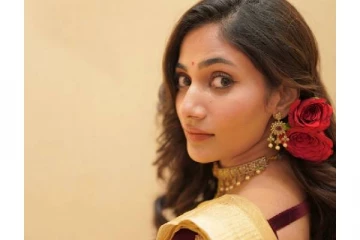 பிக் பாஸ் லாஸ்லியா சேலையில் அழகிய போட்டோஷூட்.. ரசிகர்களை கவரும் ஸ்டில்கள்