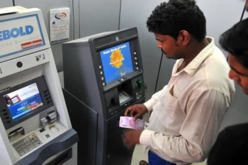 இன்று முதல் ஏடிஎம் பணப் பரிவர்த்தனைக்கான கட்டணம் உயர்வு!