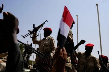 சூடானில் இராணுவப் புரட்சி - பிரதமர் மற்றும் ஏனைய தலைவர்கள் கைது