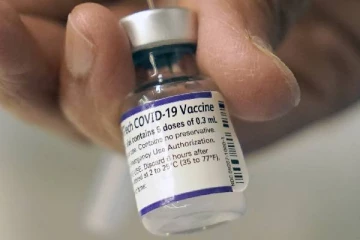 பூஸ்டர் டோஸ் வேண்டாம்... பதிலாக இதை நடைமுறைப் படுத்த வேண்டும்: பைசர் தலைவர்