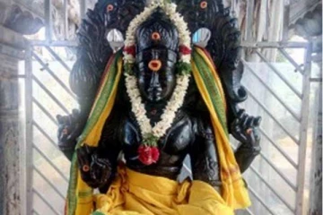 குரு வக்ர பெயர்ச்சியால் இந்த 5 ராசிக்கும் காத்திருக்கும் பேராபத்து!  யார் யாரெல்லாம் பரிகாரம் செய்ய வேண்டும்?