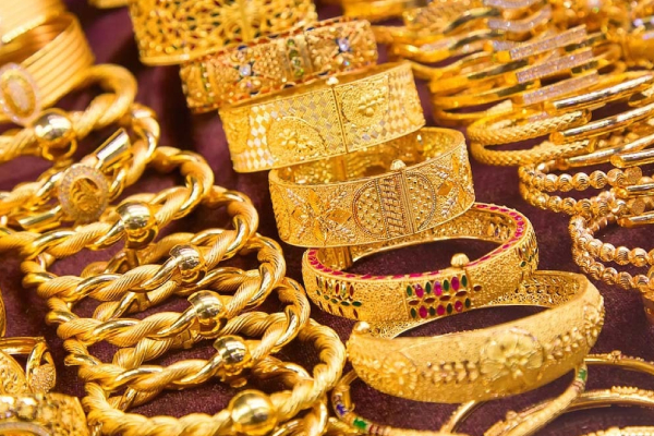 உலக சந்தை மாற்றம் ; இலங்கையில் தங்க விலை கடும் உயர்வு | Global Market Gold Prices Rise Sharply Srilanka