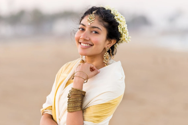 விஜய் முதல் மகேஷ் பாபு வரை, முன்னணி நடிகர்களின் படங்களை நிராகரித்த சாய் பல்லவி.. லிஸ்ட் இதோ | Sai Pallavi Rejected Top Stars 5 Films விஜய் முதல் மகேஷ் பாபு வரை, முன்னணி நடிகர்களின் படங்களை நிராகரித்த சாய் பல்லவி.. லிஸ்ட் இதோ | Sai Pallavi Rejected Top Stars 5 Films