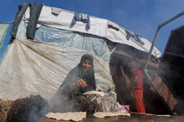 பசியால் வாடும் சிறார்கள்... கால்நடை தீவனங்களை உணவாக்கும் அவலம்: வெளிவரும் அதிர்ச்சி தகவல்