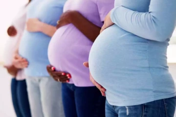 டிரம்ப் உத்தரவால் குறை மாதத்தில் குழந்தை பெறவிரும்பும் இந்தியர்கள்!