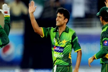 விளையாட தெரியாத சின்ன பசங்க டீம்; திறமை, உடல் தகுதி எதுமே இல்ல - பாக். வீரர் ஆதங்கம்!