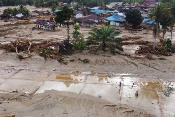 750 கடந்த இறப்பு எண்ணிக்கை... வெள்ளம், நிலச்சரிவால் தத்தளிக்கும் தெற்காசிய நாடொன்று