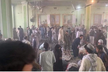 ஆப்கானிஸ்தான் மசூதியில் வெள்ளிக்கிழமை தொழுகையின்போது தற்கொலை குண்டு தாக்குதல்.. 32 பேர் பலி