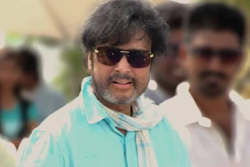 இரு மனைவிகளுடன் நடிகர் கார்த்திக் எடுத்த அழகிய குடும்ப புகைப்படம்- இதோ பாருங்க, இதுவரை பார்க்காத ஒன்று