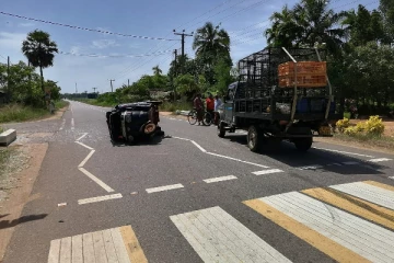 விபத்தில் சிக்கி தாயும்,மகனும் காயம்!பொலிஸார் விசாரணை
