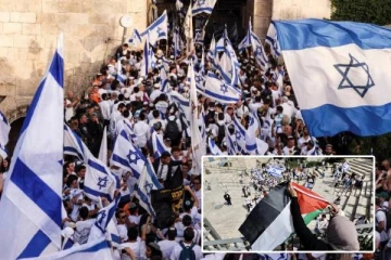 பாலஸ்தீன இஸ்லாமிய பகுதிகளுக்குள் புகுந்த இஸ்ரேலியர்கள்: கொடி அணிவகுப்பில் பதற்றம்!