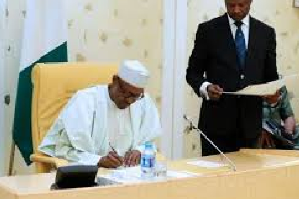 நைஜீரியாவின் முன்னாள் சட்டமா அதிபருக்கு பிணை | Nigeria S Former Attorney General Granted Bail நைஜீரியாவின் முன்னாள் சட்டமா அதிபருக்கு பிணை | Nigeria S Former Attorney General Granted Bail