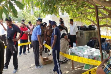 யாழ்.புங்குடுதீவு மனிதப் புதைகுழியில் இருந்து மீட்கப்பட்ட பெண்ணின் எலும்புக்கூடு!