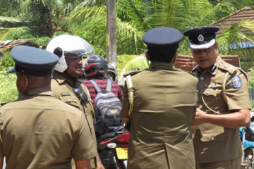 மோட்டார் சைக்கிள் கவிழ்ந்ததில் 23 வயதுடைய இளைஞர் ஒருவர் உயிரிழப்பு