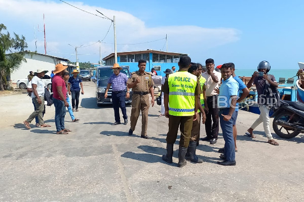 நெடுந்தீவு படுகொலைப் பின்னணி - காவல்துறையினருக்குக் கிடைத்துள்ள மற்றுமொரு ஆதாரம்! | Jaffna Neduntheevu Murder Sl Police Investigation