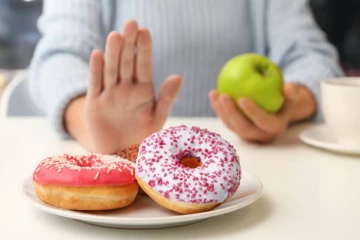 சாப்பாட்டை குறைப்பது உடல் எடையை குறைக்குமா