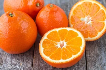 ஆரஞ்சு பழத்தை எந்த நேரத்தில் சாப்பிடவேண்டும்?