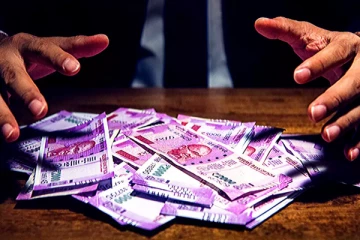 பணக்காரராக வர வேண்டும் என்ற ஆசை உள்ளதா? அப்போ 12 ராசிக்காரர்களும் ஜோதிடப்படி இதை செய்தால் போதும்!