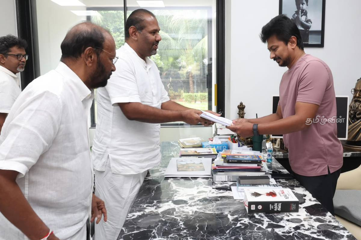 தமிழக எதிர்க்கட்சி தலைவர் உதயநிதி ஸ்டாலினை சந்தித்த தமிழ் அரசியல் தலைவர்கள்..! | Tamil Political Leaders Who Met Udhayanidhi Stalin