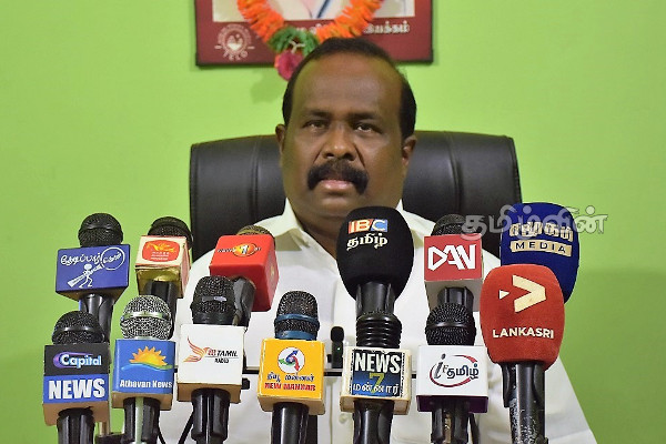 போலியான மருந்துகள் இறக்குமதி செய்த கெஹலிய: செல்வம் எம். பி குற்றச்சாட்டு | Selvam Mp Keheliya Rambukwella Crisis