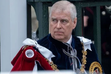 அடம் பிடிக்கும் இளவரசர் ஆண்ட்ரூ... மின் இணைப்பை துண்டிக்கும் முடிவுக்கு வந்த சார்லஸ் மன்னர்