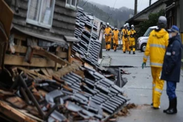 ஜப்பானில் இரண்டாவது முறையாக ஏற்பட்ட சக்தி வாய்ந்த நிலநடுக்கம்!